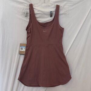 NWT Nike One Women's Dri-FIT Dress Skort color Purple size med ribbed